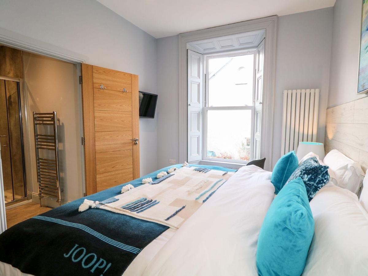 Ferienwohnung Sea Breeze Ballycastle Exterior foto