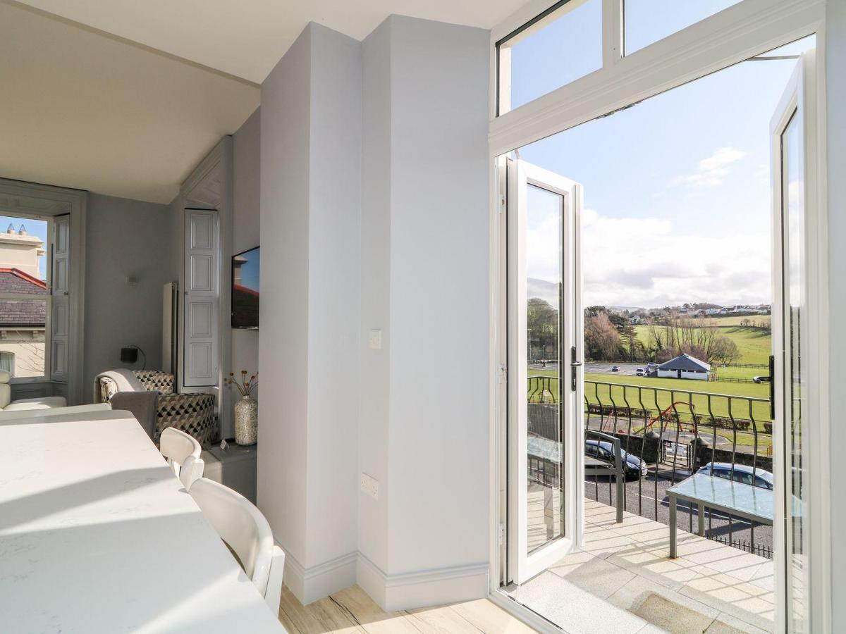 Ferienwohnung Sea Breeze Ballycastle Exterior foto